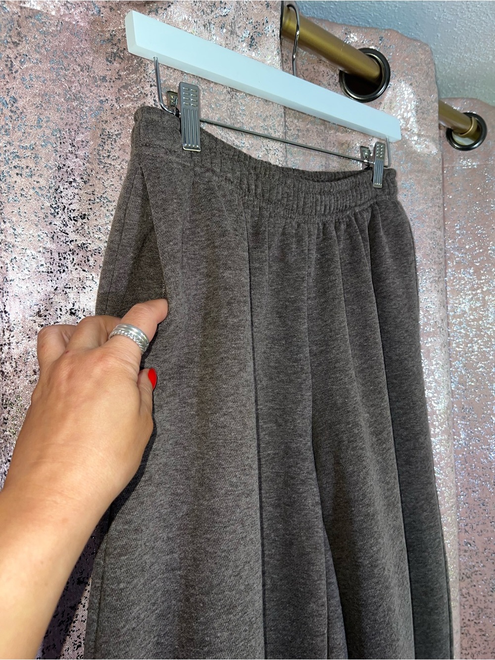 Edikted Brown Laulie Straight Leg Sweatpants - Picture 3 of 5